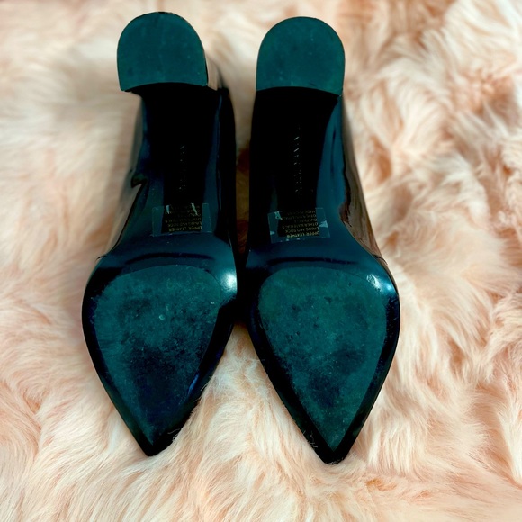 Banana Republic block heel black patent size 6 - Picture 3 of 3